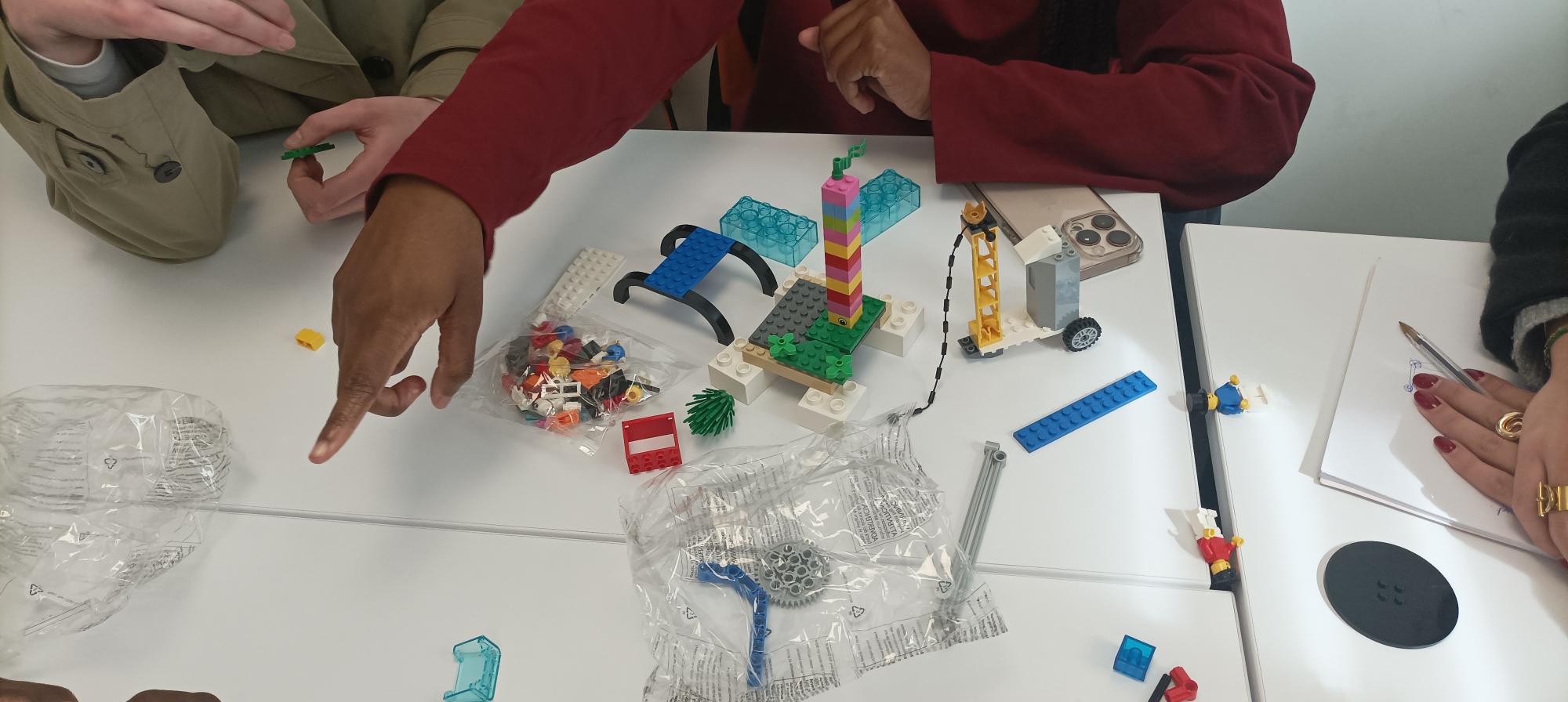 20250323-Sup-de-COM-Lyon-LEGO-3